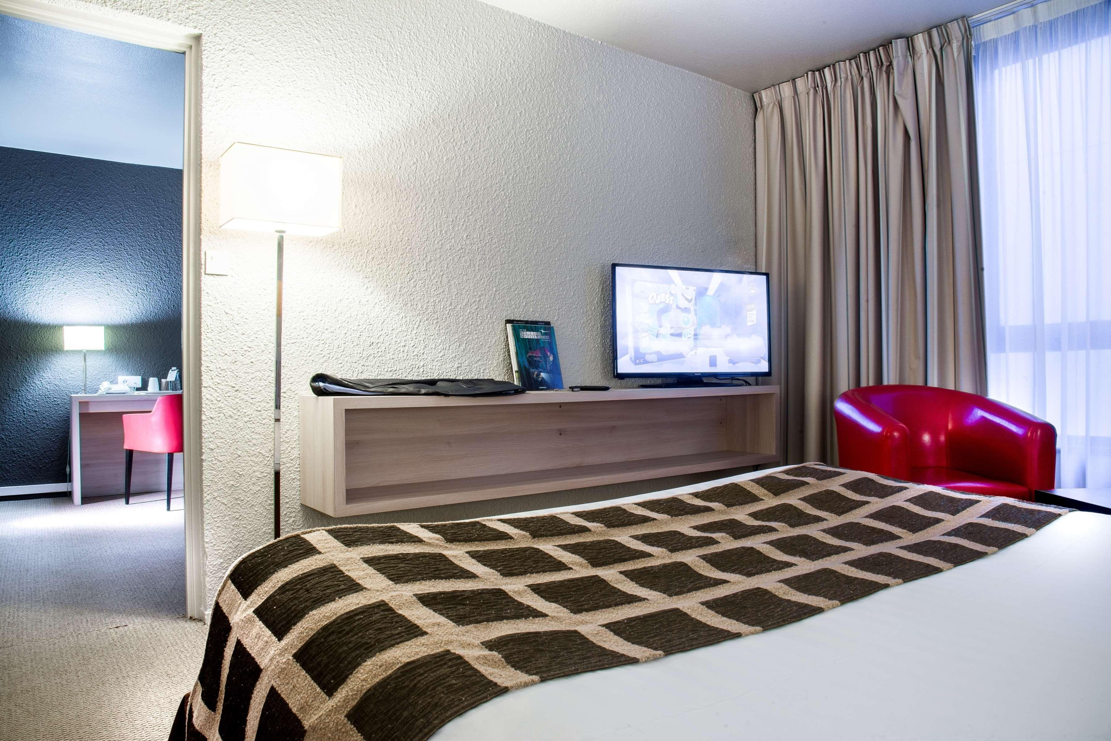 Best Western Porte Du Forez Andrezieux-Boutheon Exterior photo